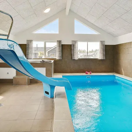 Tatil Evi 20 Person In