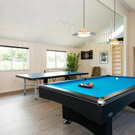 20 Person In Tatil Evi Nørre Nebel