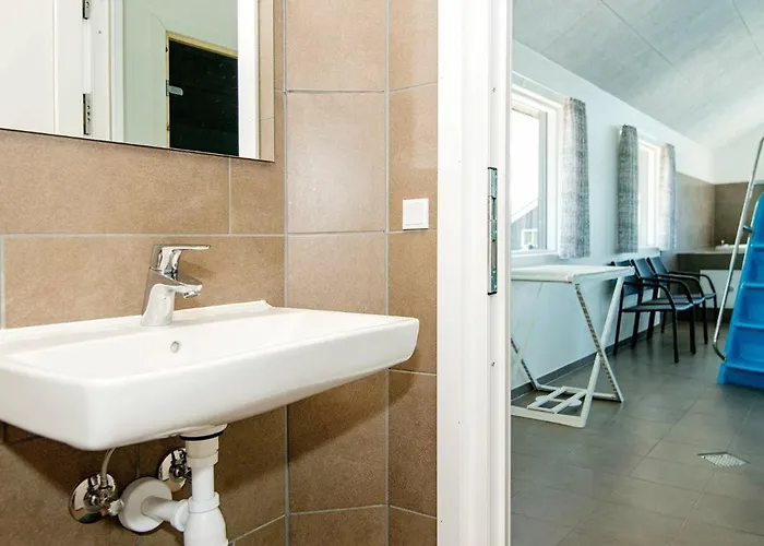 20 Person In Nørre Nebel